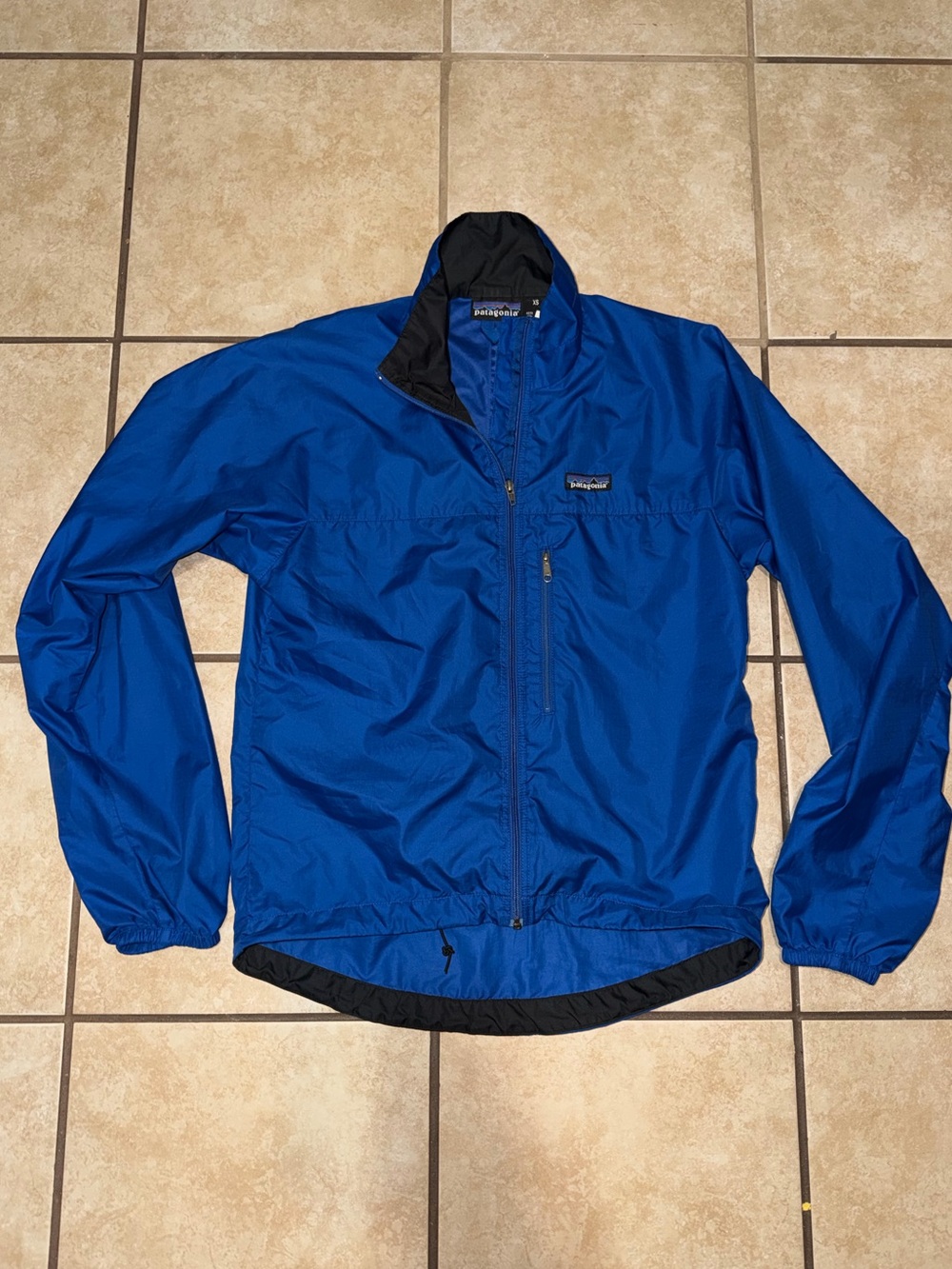 Patagonia Velocity Shell windbreaker jacket in blue xs